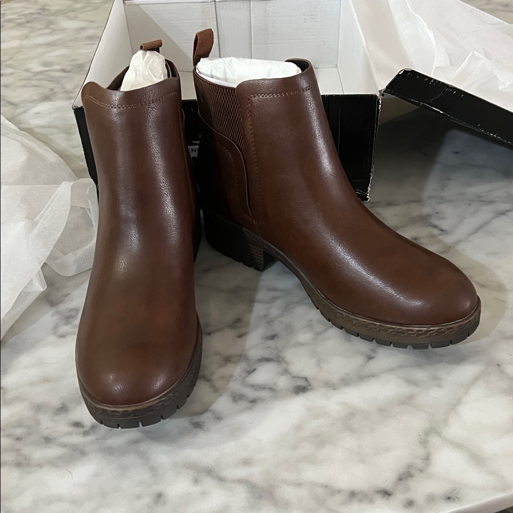 Elegant Brown Ankle Booties